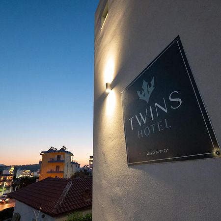 Twins Hotel クサミル エクステリア 写真